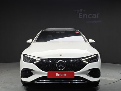 MERCEDES-BENZ EQE - 2