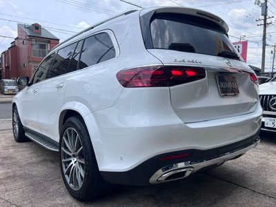 MERCEDES-BENZ GLS - 10
