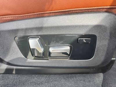 2026 BMW X7 缩略图 31