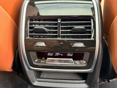 2026 BMW X7 缩略图 41