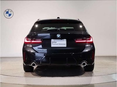 2025 BMW 3 SERIES photo 4