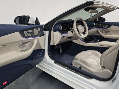 MERCEDES-BENZ E-CLASS - 10