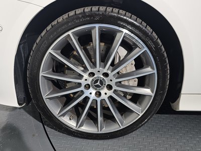 MERCEDES-BENZ E-CLASS - 6