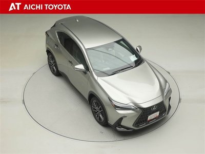 2022 Lexus NX — миниатюра 16