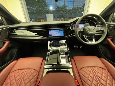 صورة 10 لـ 2024 AUDI SQ8