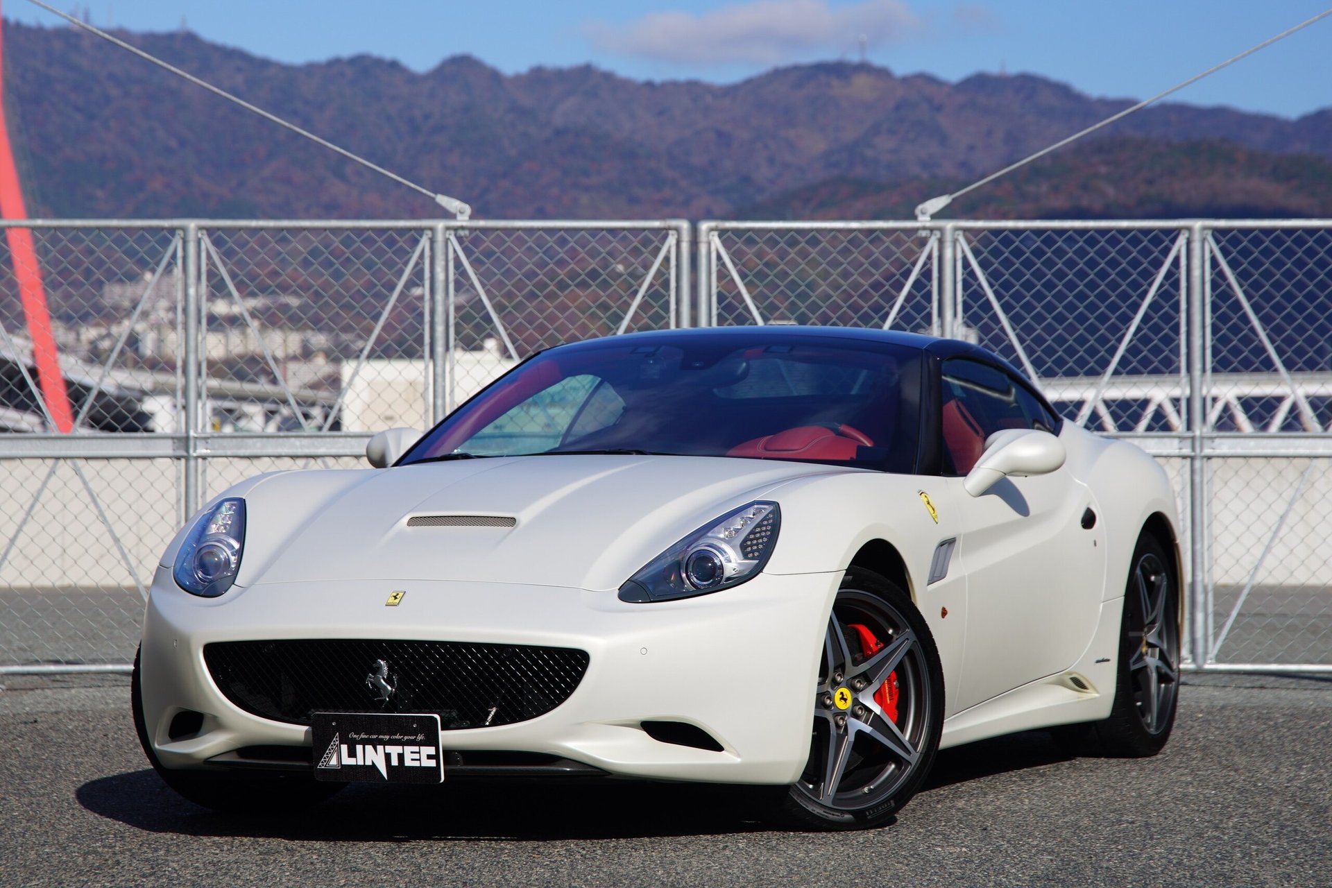 FERRARI CALIFORNIA 30 - View 1