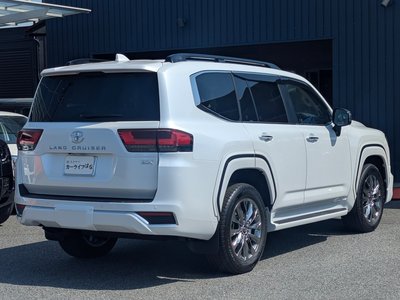 صورة مصغرة 25 لـ 2025 Toyota LAND CRUISER 300