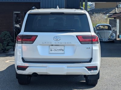 2025 Toyota LAND CRUISER 300 照片 3