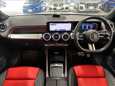 MERCEDES-BENZ GLB - 3
