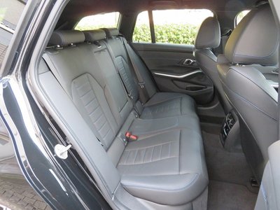 BMW 3 SERIES TOURING - 9