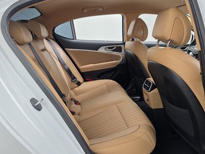 2023 Genesis THE NEW G70 — миниатюра 17