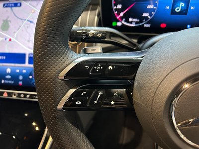 2026 Mercedes-BENZ GLC thumbnail 18