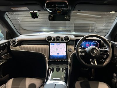 2026 Mercedes-BENZ GLC thumbnail 14