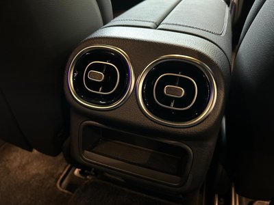 2026 Mercedes-BENZ GLC thumbnail 41