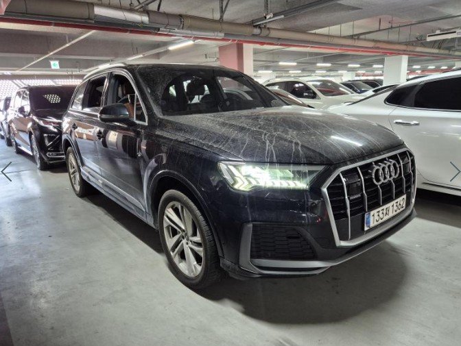 AUDI Q7 - View 1