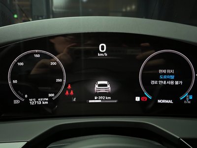 PORSCHE PANAMERA - 8