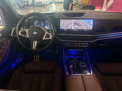 2023 BMW X7 photo 8