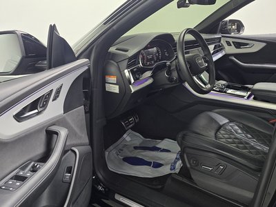 2023 AUDI Q8 photo 10