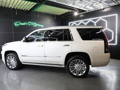 CADILLAC ESCALADE - 4