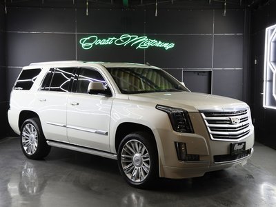 CADILLAC ESCALADE - 9