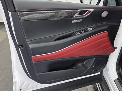 صورة مصغرة 14 لـ 2023 Genesis GV80 COUPE