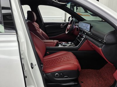 صورة مصغرة 17 لـ 2023 Genesis GV80 COUPE