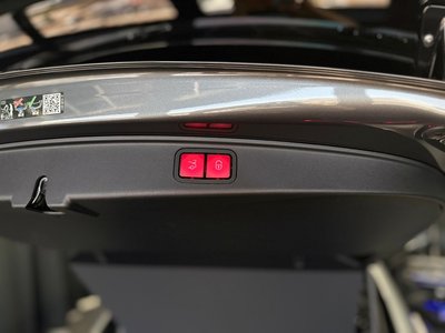 2025 Mercedes-BENZ GT AMG 缩略图 22