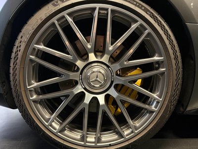 2025 Mercedes-BENZ GT AMG 缩略图 27