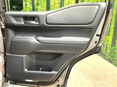 صورة مصغرة 73 لـ 2024 Toyota LAND CRUISER 250