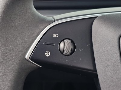 2025 Tesla MODEL Y thumbnail 20
