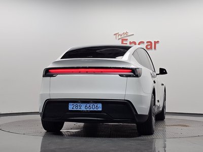2025 Tesla MODEL Y — фото 4