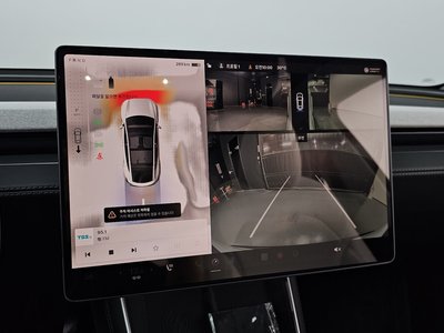 2025 Tesla MODEL Y thumbnail 24