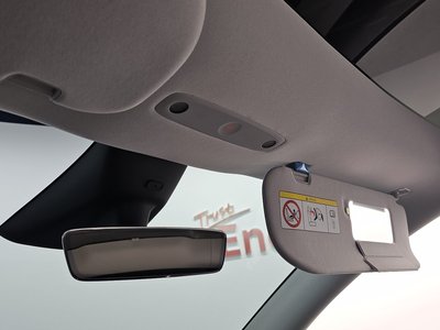 2025 Tesla MODEL Y thumbnail 33