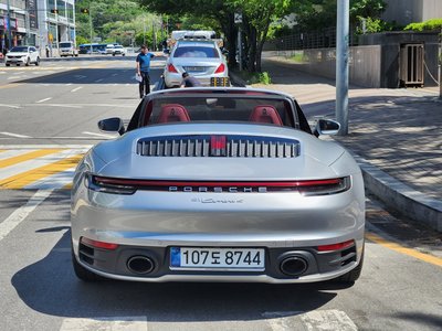 PORSCHE 911 - 3