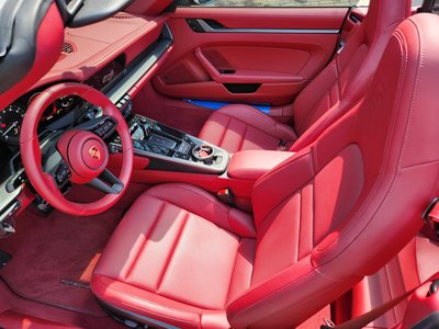 PORSCHE 911 - 4