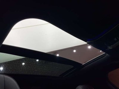 MERCEDES-BENZ E-CLASS - 7