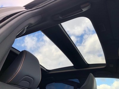 TOYOTA CROWN SPORT - 8