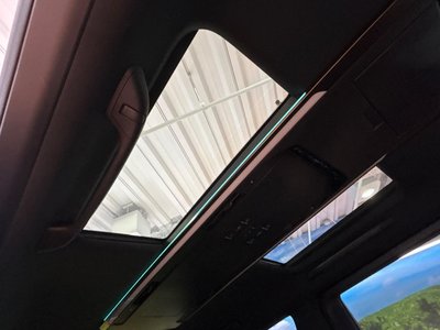 2024 Toyota ALPHARD photo 3