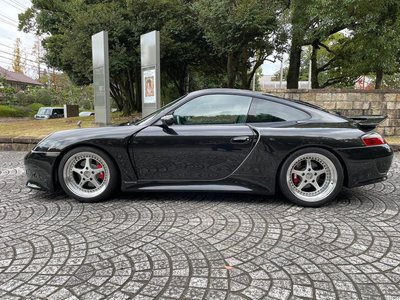 PORSCHE 911 - 4