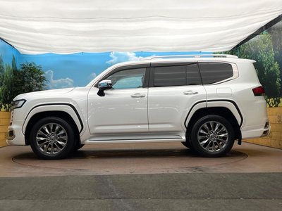 2023 Toyota LAND CRUISER 300 — миниатюра 36