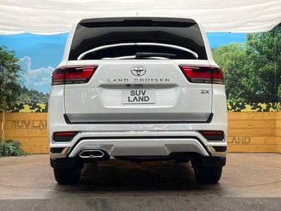 2023 Toyota LAND CRUISER 300 — миниатюра 16