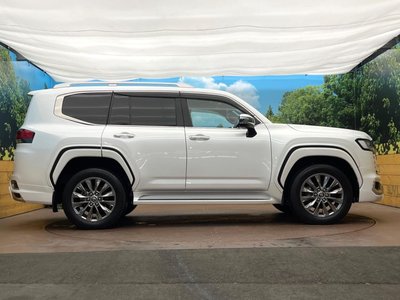 2023 Toyota LAND CRUISER 300 — миниатюра 34