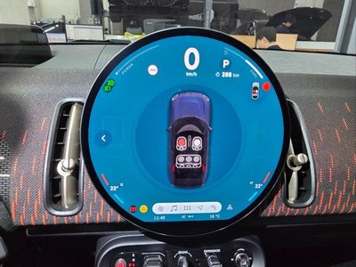 MINI COUNTRYMAN - 10