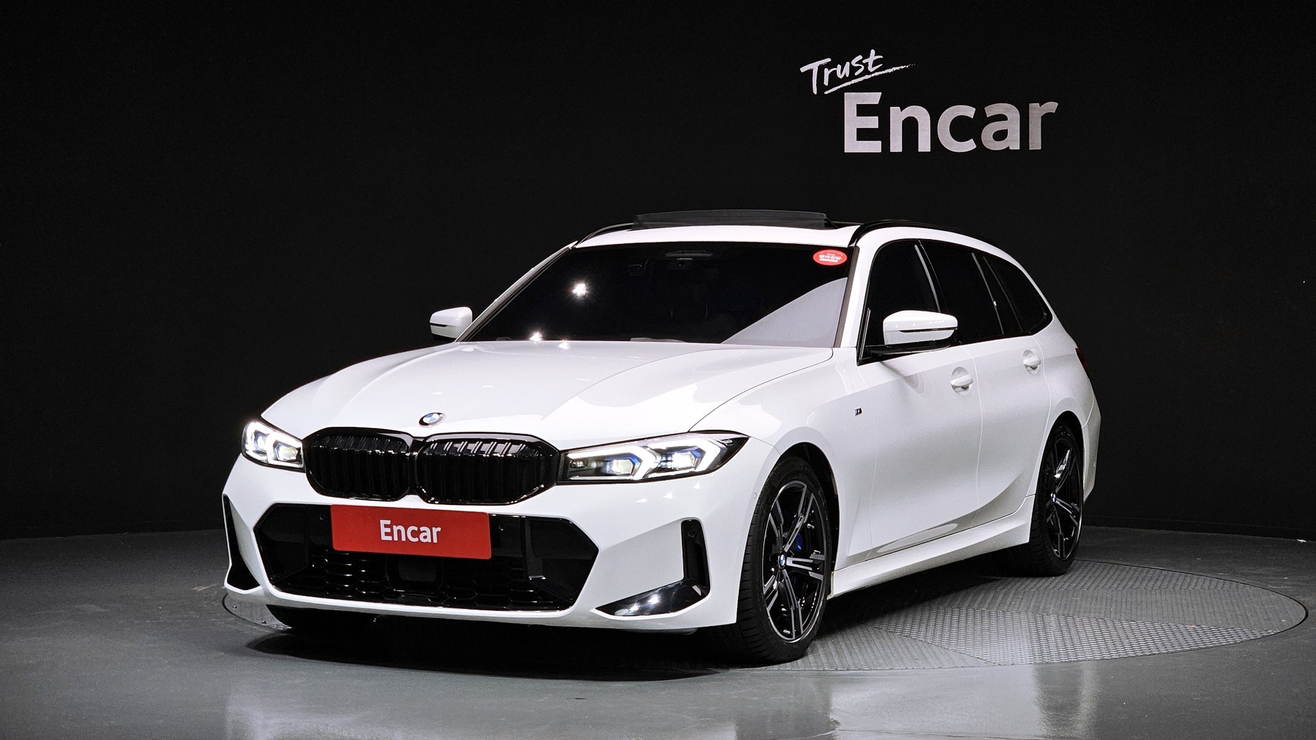 BMW 3 SERIES - View 1