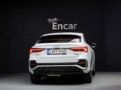 AUDI Q3 - 3