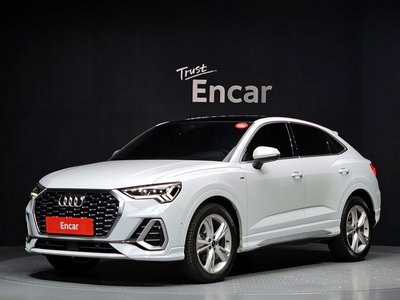 AUDI Q3 - 1