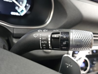 2022 Genesis GV80 thumbnail 29