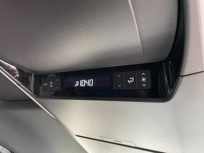 2025 Toyota ALPHARD — миниатюра 27