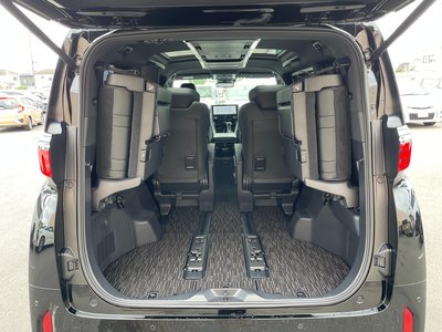 2025 Toyota ALPHARD — миниатюра 20