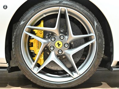 FERRARI F8 SPIDER - 3